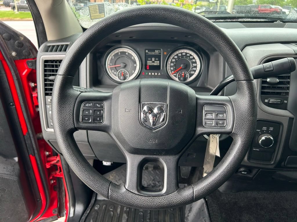 Used 2016 RAM 2500 Tradesman w/ Chrome Appearance Group AWD/4WD image 14