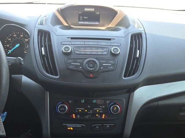 Used 2018 Ford Escape SE image 31