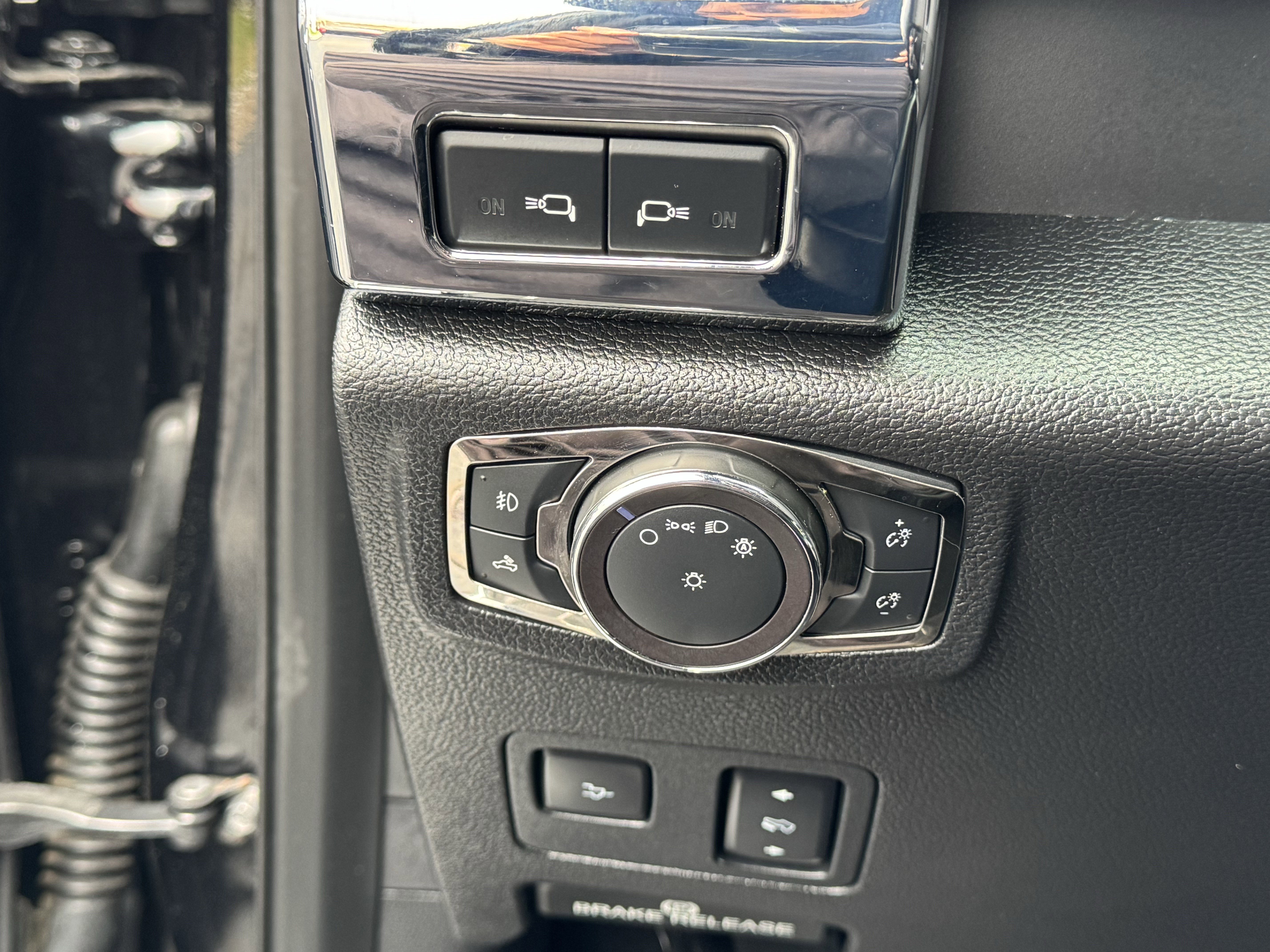 Used 2019 Ford F450 Platinum w/ Platinum Ultimate Package image 28