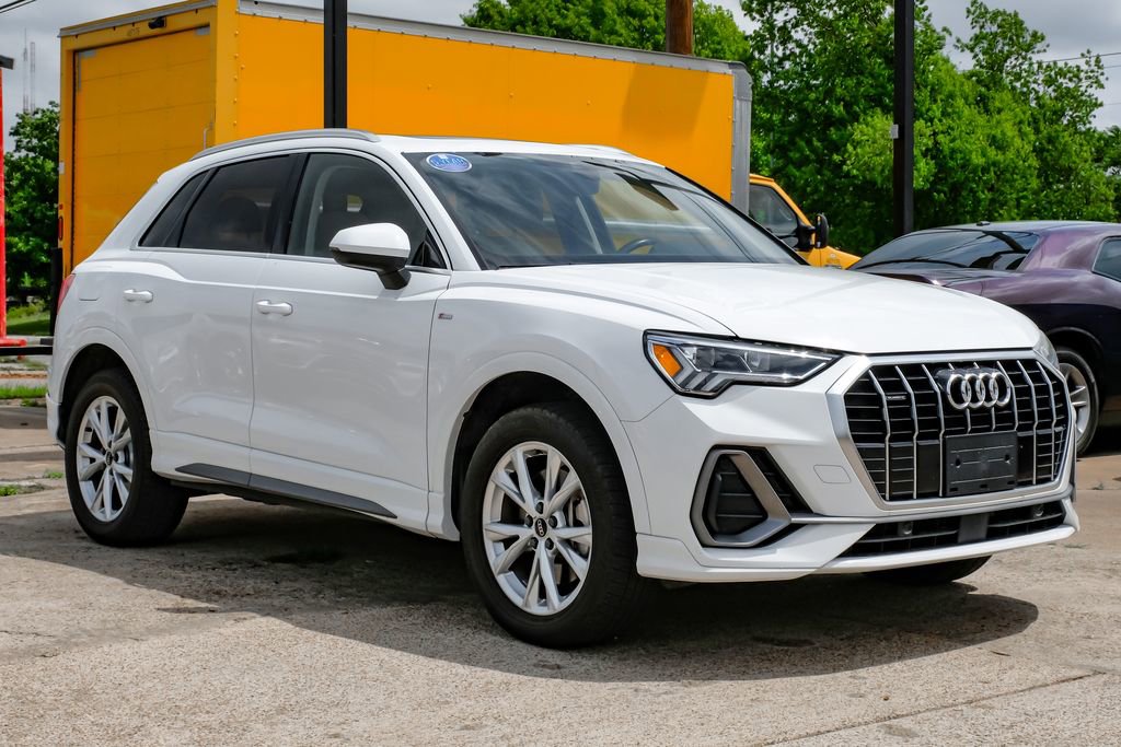 Used 2023 Audi Q3 2.0T Premium AWD/4WD image 9