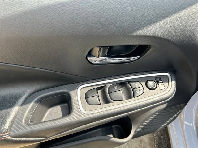 Used 2024 Nissan Versa SR FWD image 25