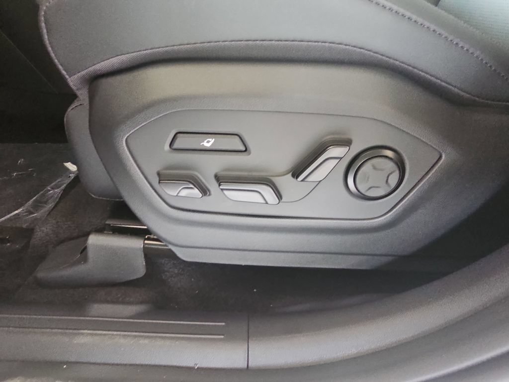 New 2026 Hyundai Santa Fe Calligraphy AWD/4WD image 30