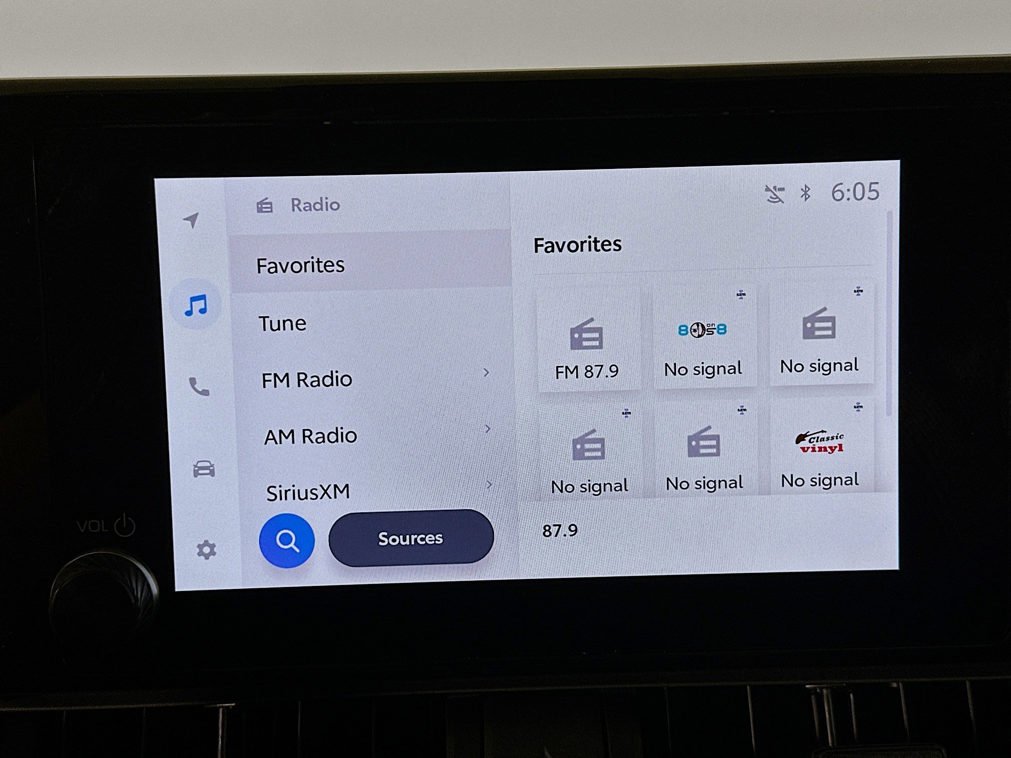 Used 2025 Toyota RAV4 XLE w/ Convenience Package image 21