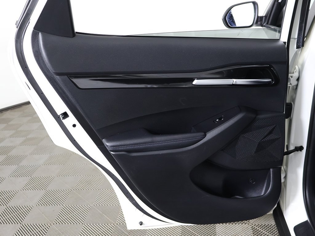 Used 2023 Kia Seltos S w/ Navigation Package image 24