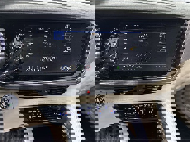 Used 2023 Buick Envision Avenir image 13