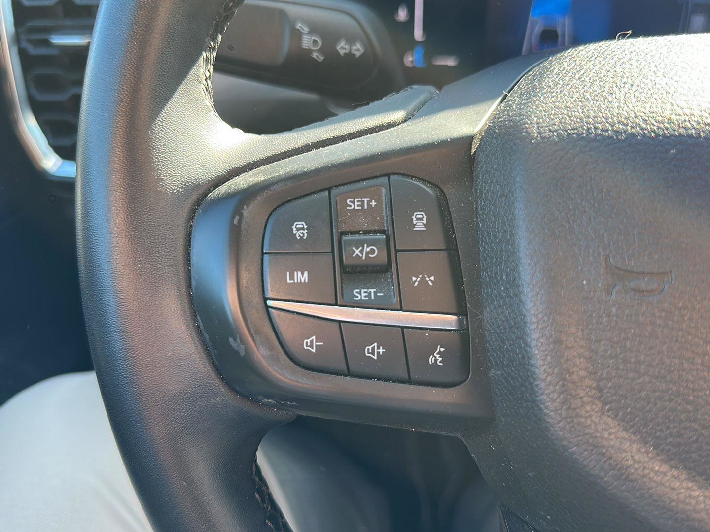Used 2024 Ford Ranger XLT AWD/4WD image 16