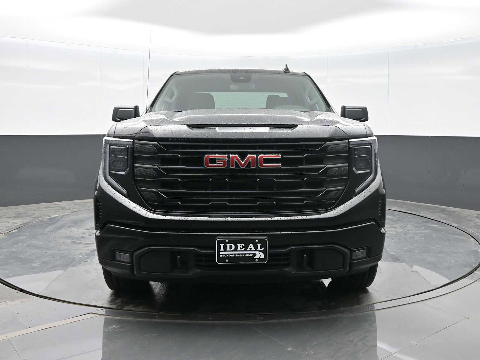 New 2026 GMC Sierra 1500 Elevation image 3