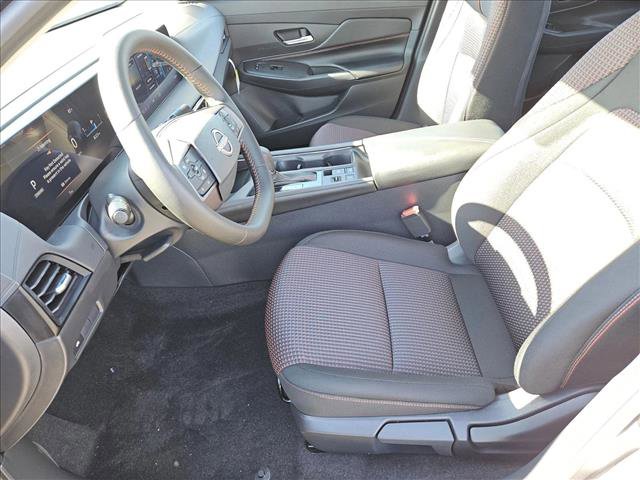 New 2026 Nissan Sentra SR image 10