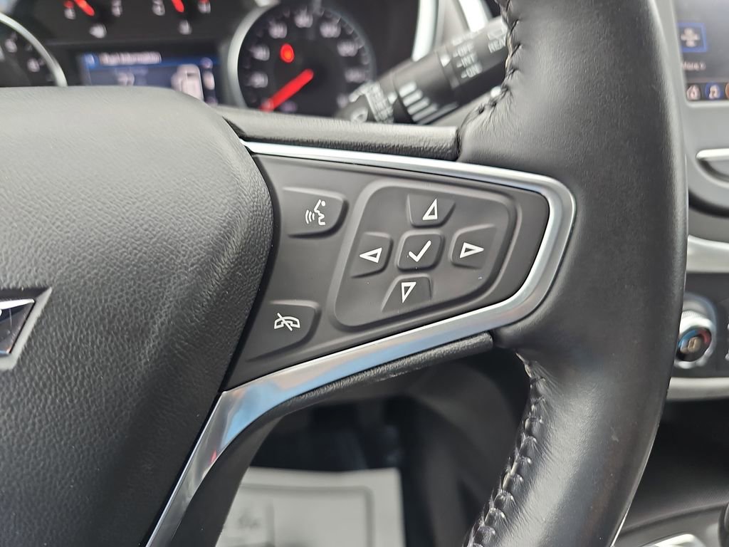 Used 2022 Chevrolet Equinox LT image 23