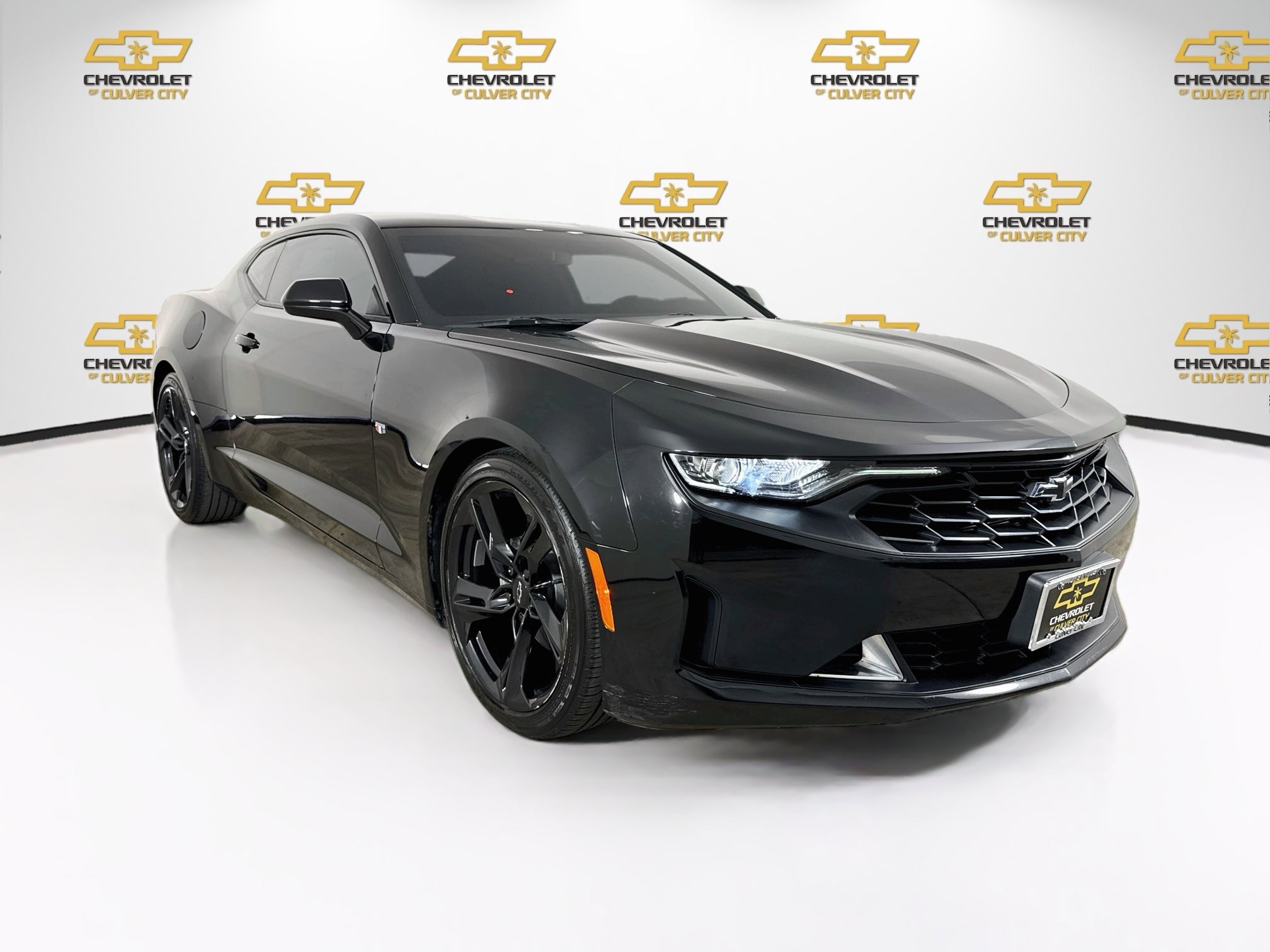 Used 2022 Chevrolet Camaro LT w/ RS Package RWD image 1