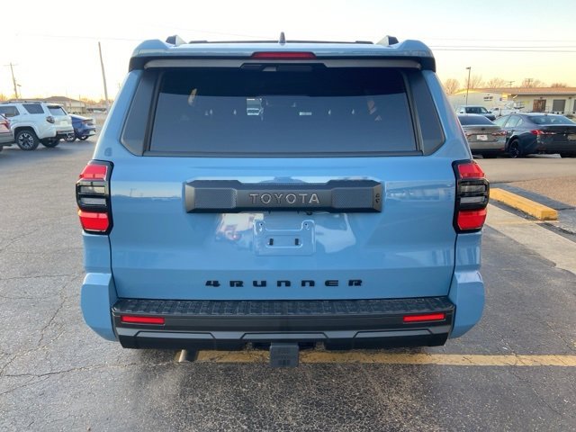 New 2026 Toyota 4Runner SR5 image 4