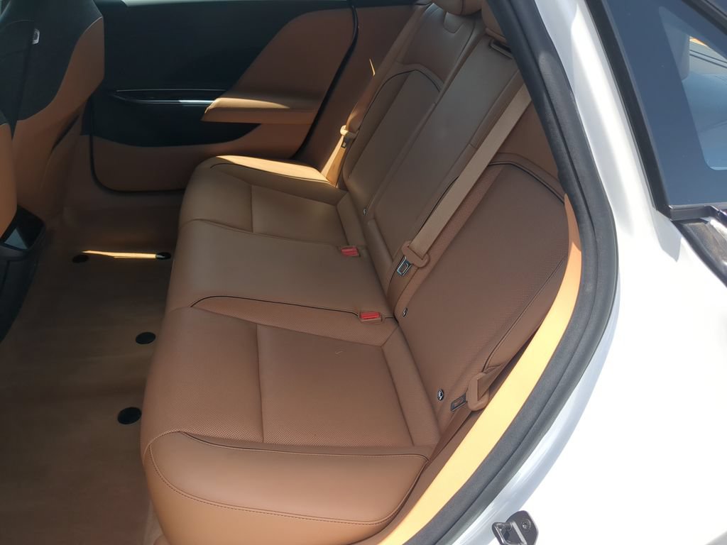 Used 2024 Lucid Air Touring AWD/4WD image 16