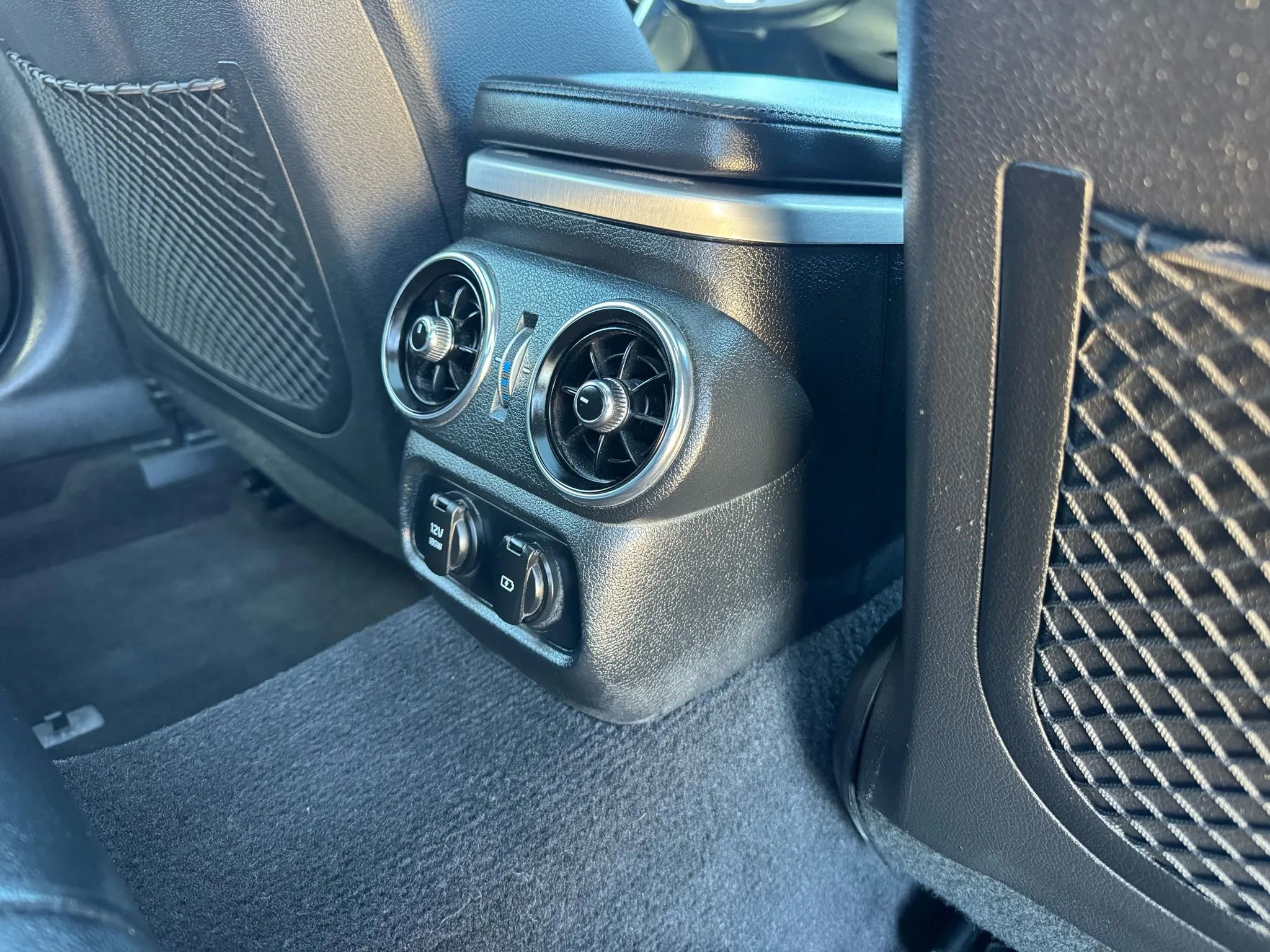 Used 2019 Kia Stinger GT1 image 42