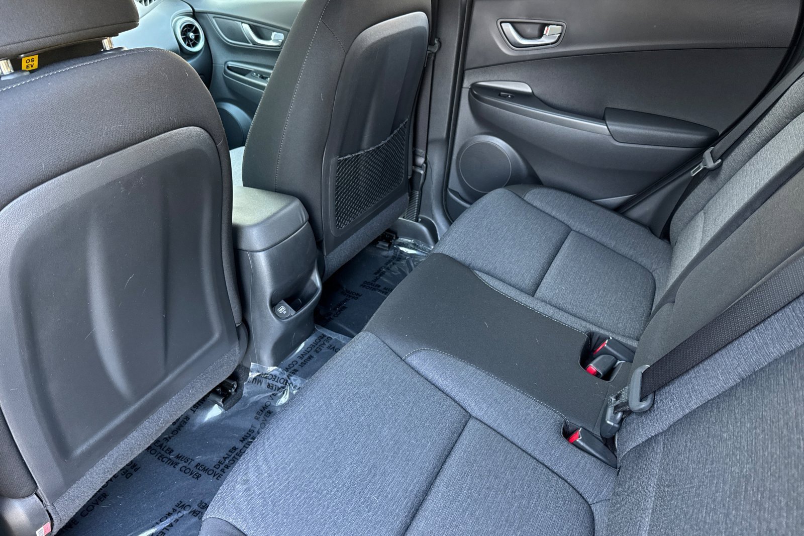 Used 2023 Hyundai Kona SE w/ Cargo Package image 13