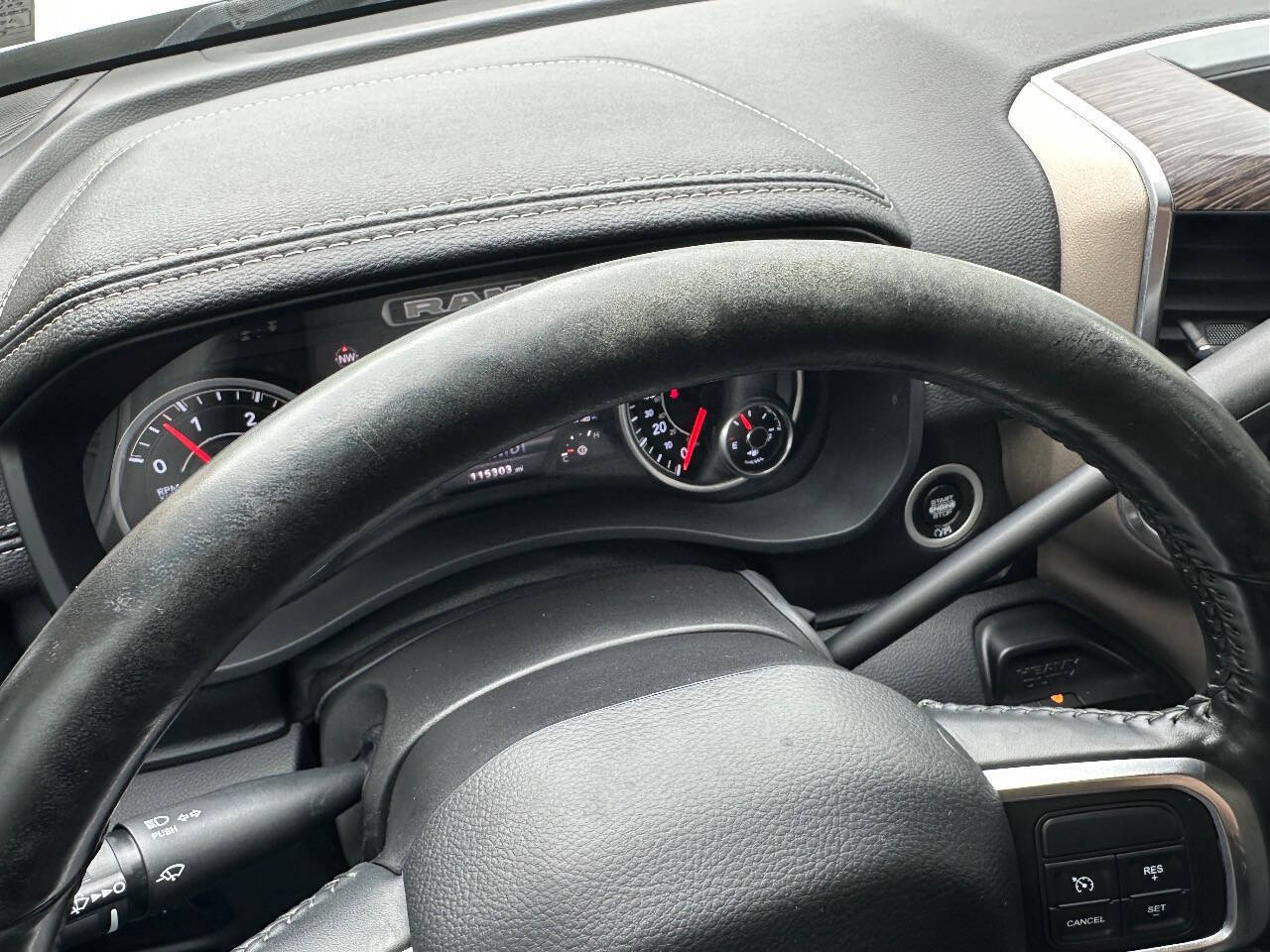 Used 2019 RAM 3500 Laramie AWD/4WD image 71