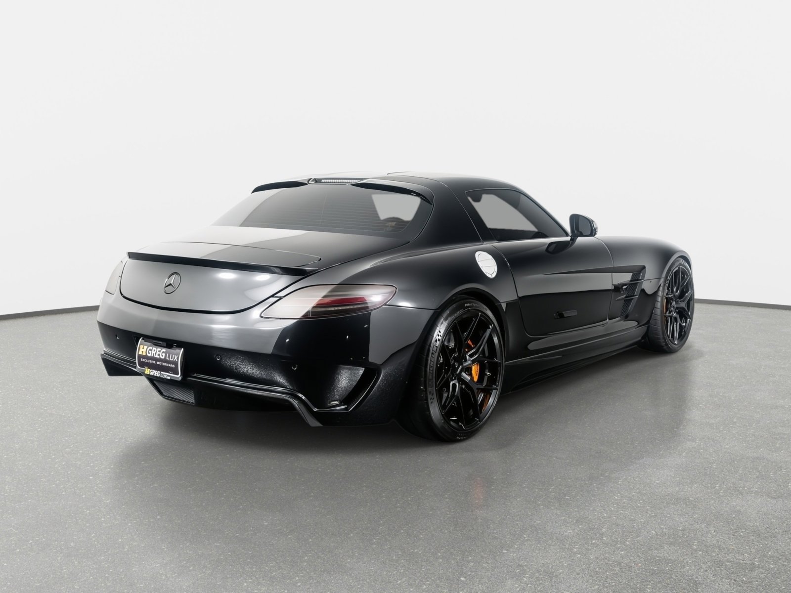 Used 2011 Mercedes-Benz SLS AMG Coupe image 10