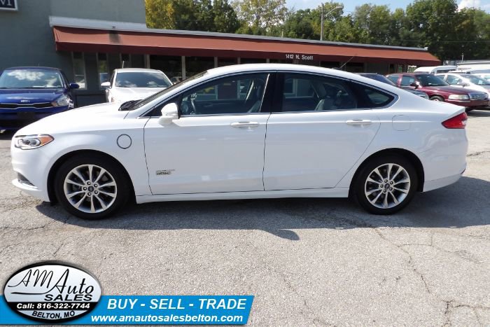 Used 2018 Ford Fusion Energi SE image 2