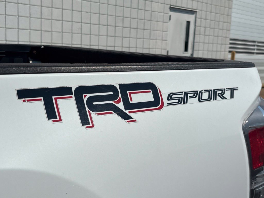 Used 2020 Toyota Tacoma TRD Sport RWD image 32