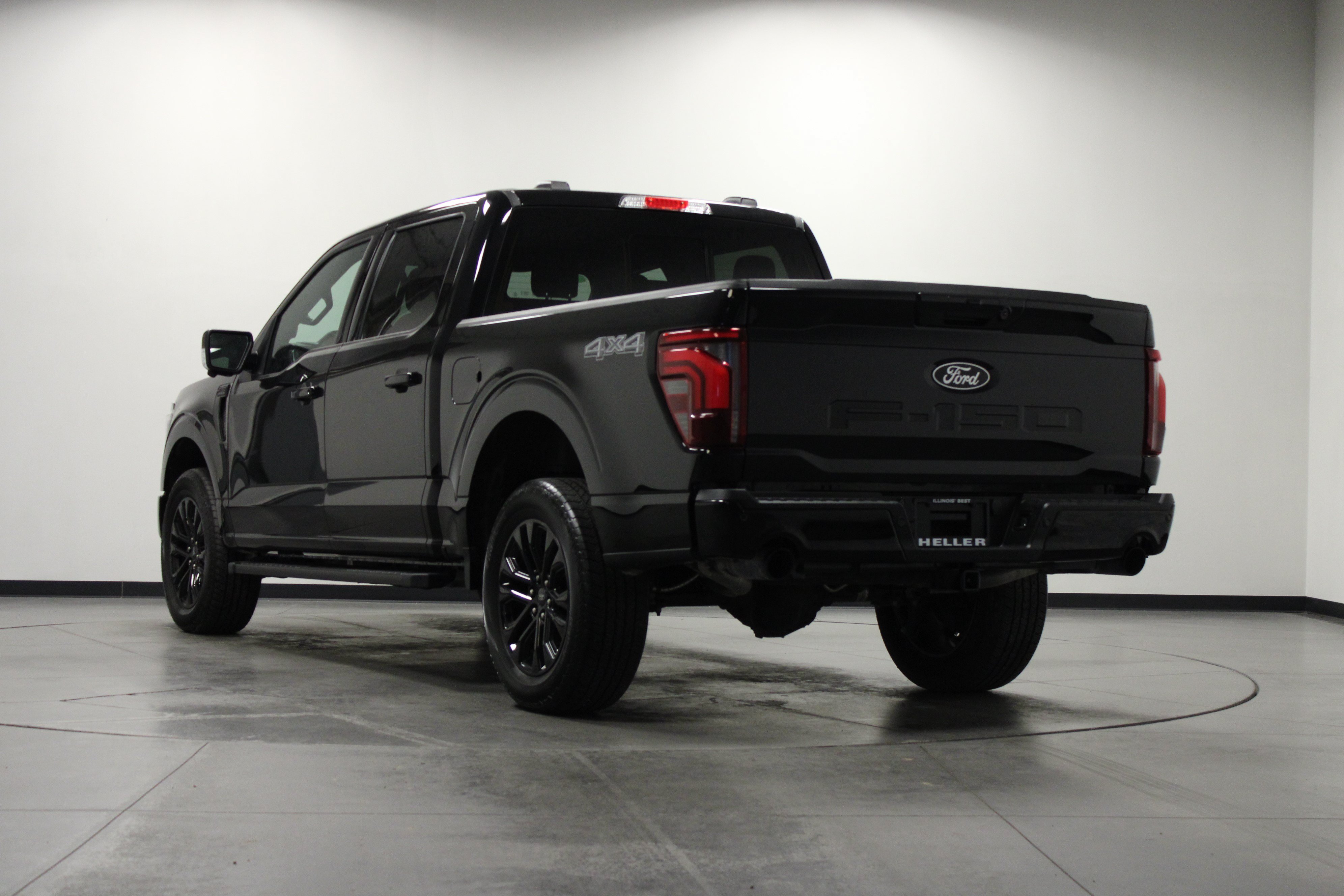 Used 2025 Ford F150 Lariat AWD/4WD image 6