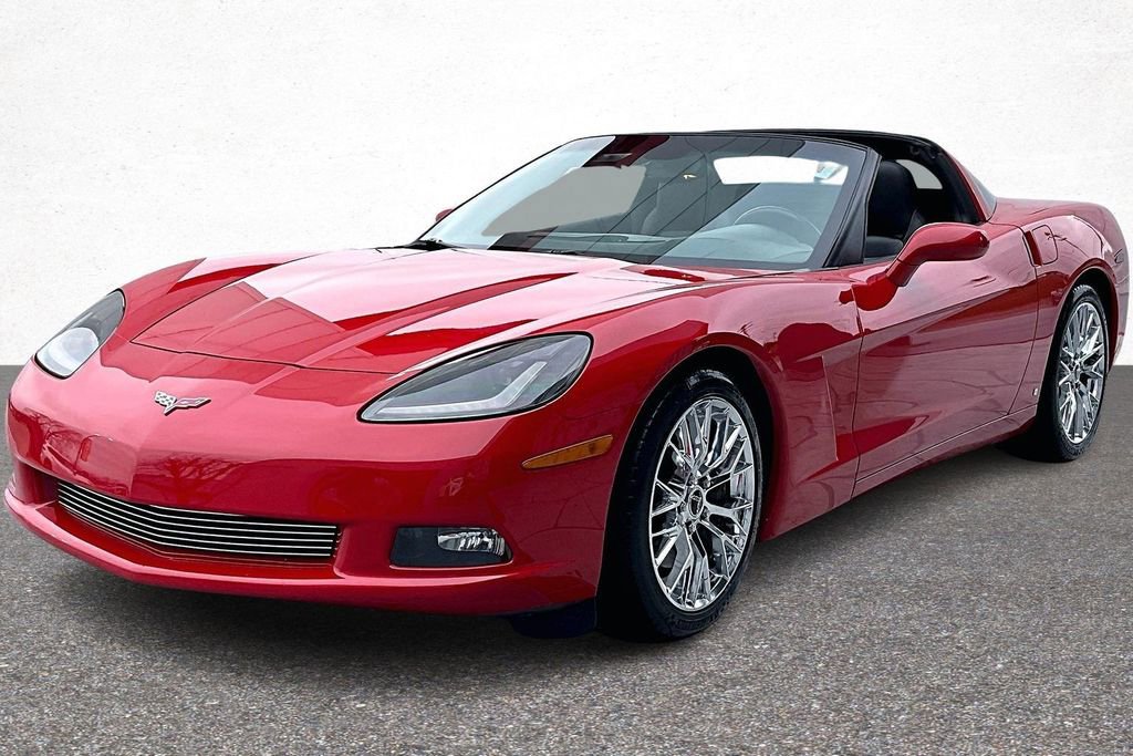 Used 2006 Chevrolet Corvette Coupe w/ Roof Package image 4