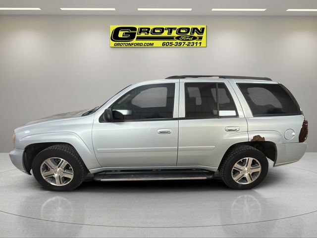 Used 2007 Chevrolet TrailBlazer LT AWD/4WD image 2