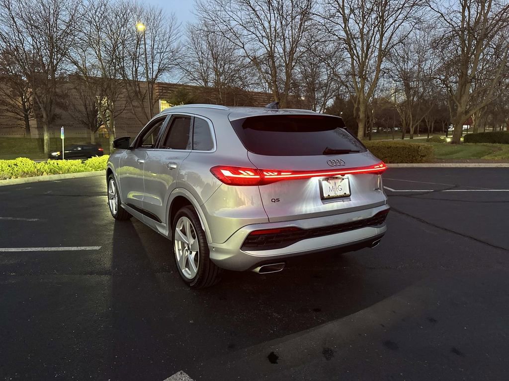 New 2025 Audi Q5 Prestige image 5