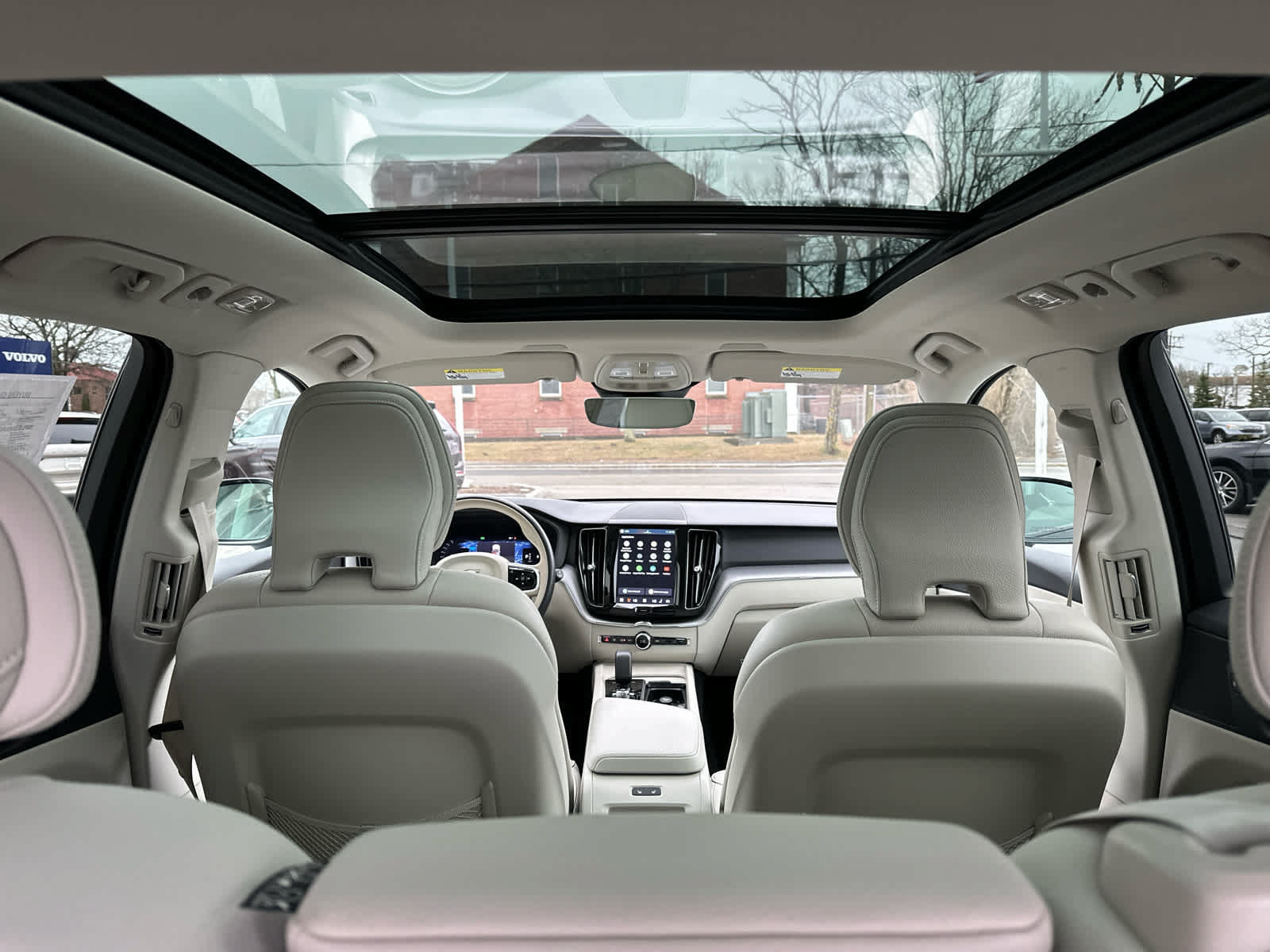 Used 2024 Volvo XC60 B5 Core w/ Climate Package AWD/4WD image 21