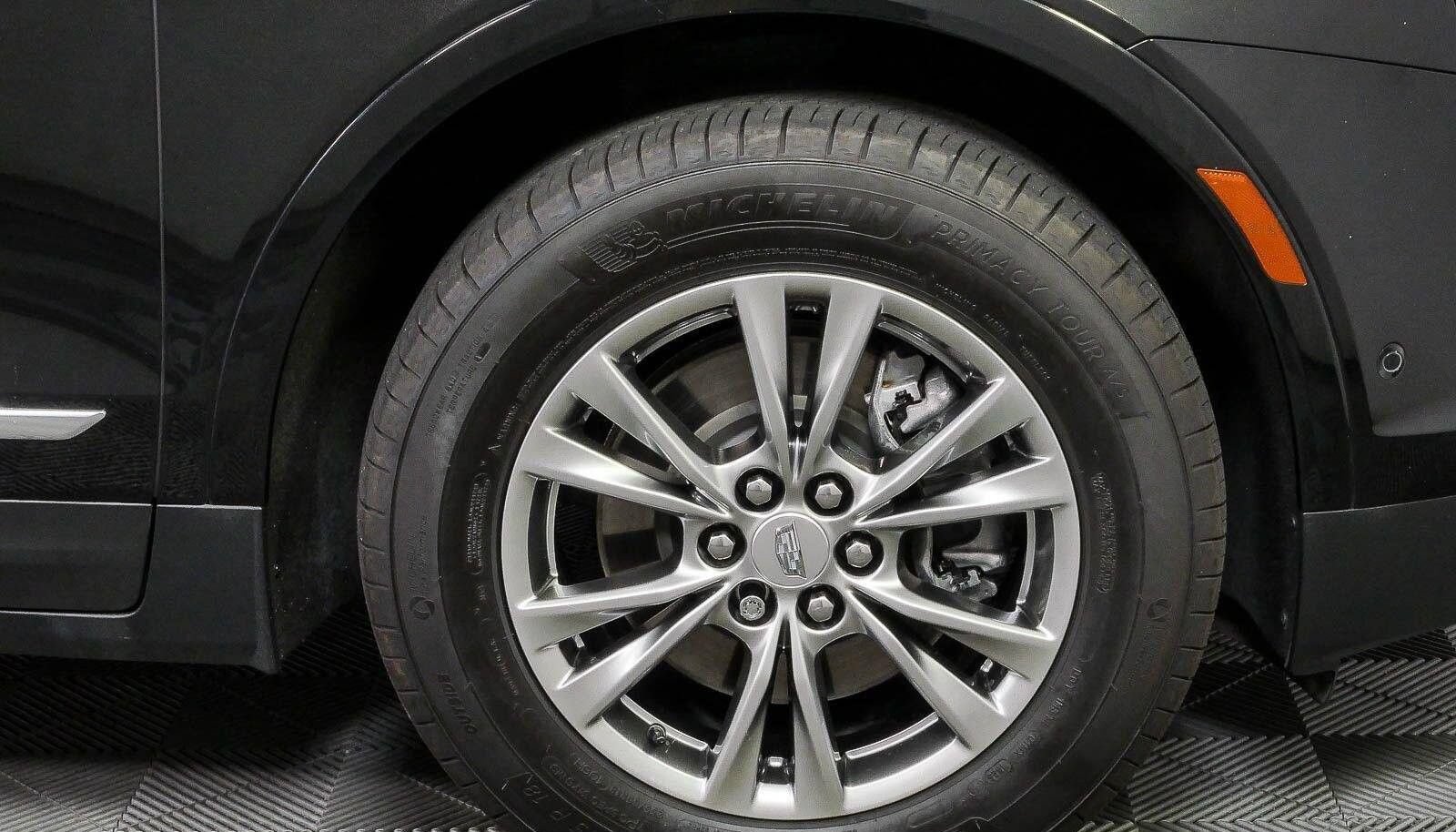 Used 2023 Cadillac XT5 Premium Luxury AWD/4WD image 12