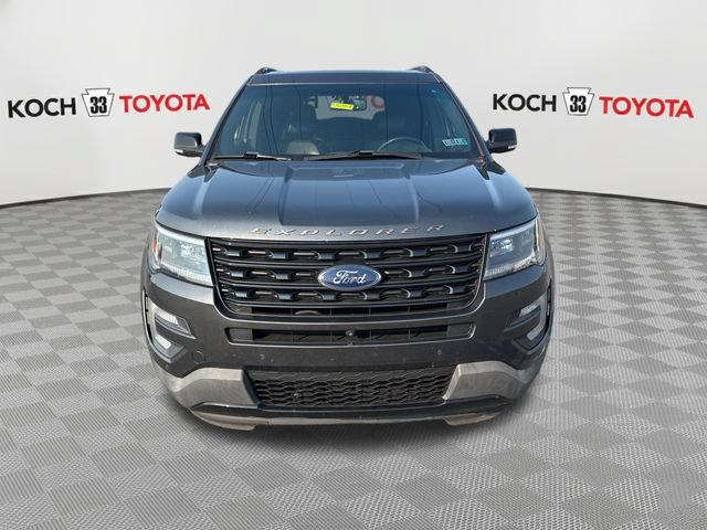 Used 2016 Ford Explorer Sport w/ Equipment Group 401A AWD/4WD image 2