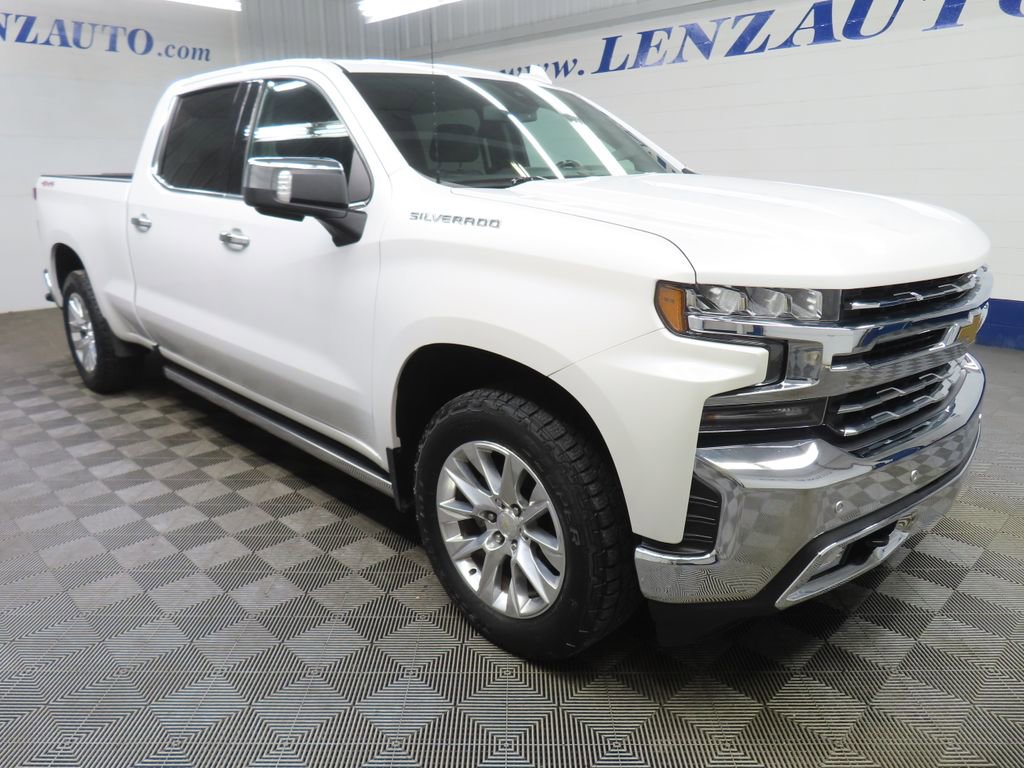 Used 2019 Chevrolet Silverado 1500 LTZ w/ LTZ Plus Package AWD/4WD image 3