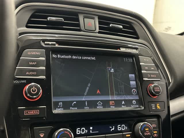 Used 2017 Nissan Maxima SR w/ Midnight Edition FWD image 24