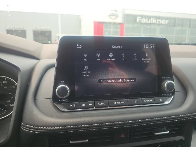 Certified 2023 Nissan Rogue SV w/ SV Premium B Package AWD/4WD image 18