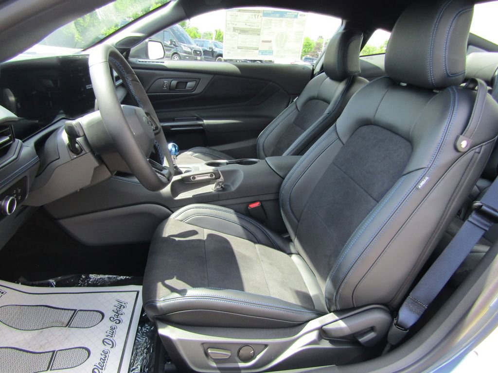 New 2025 Ford Mustang Dark Horse w/ Dark Horse Handlin Package image 10
