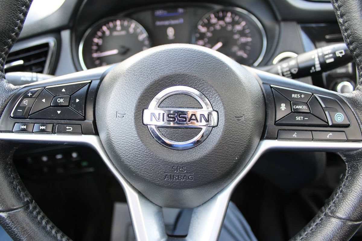 Used 2019 Nissan Rogue SL w/ Premium Package AWD/4WD image 15
