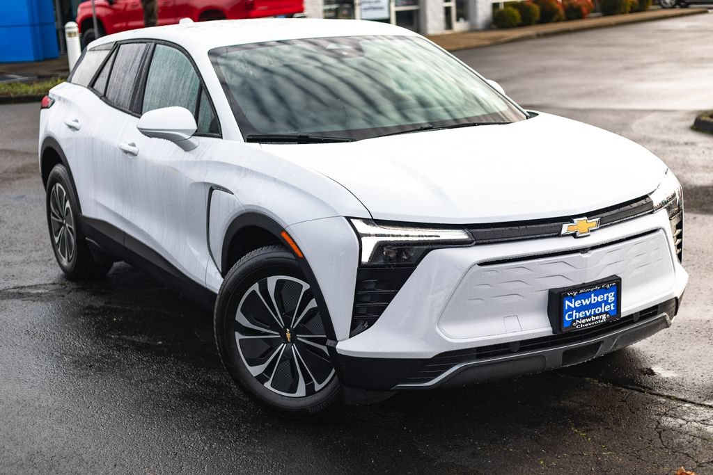 New 2026 Chevrolet Blazer EV LT AWD/4WD image 2