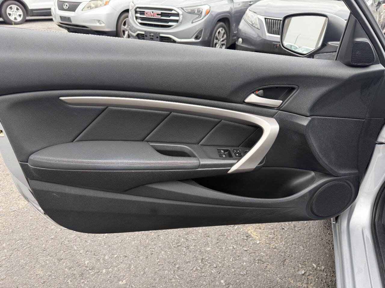 Used 2010 Honda Accord EX-L image 12
