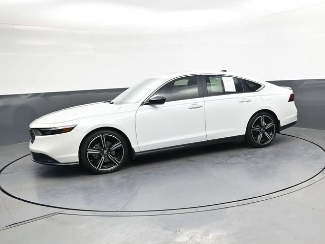 Used 2023 Honda Accord Sport image 8