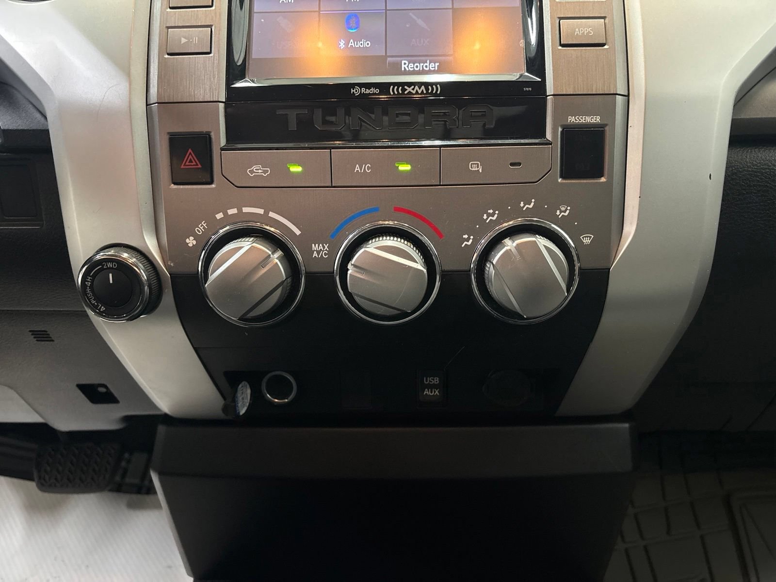 Used 2015 Toyota Tundra SR5 AWD/4WD image 20