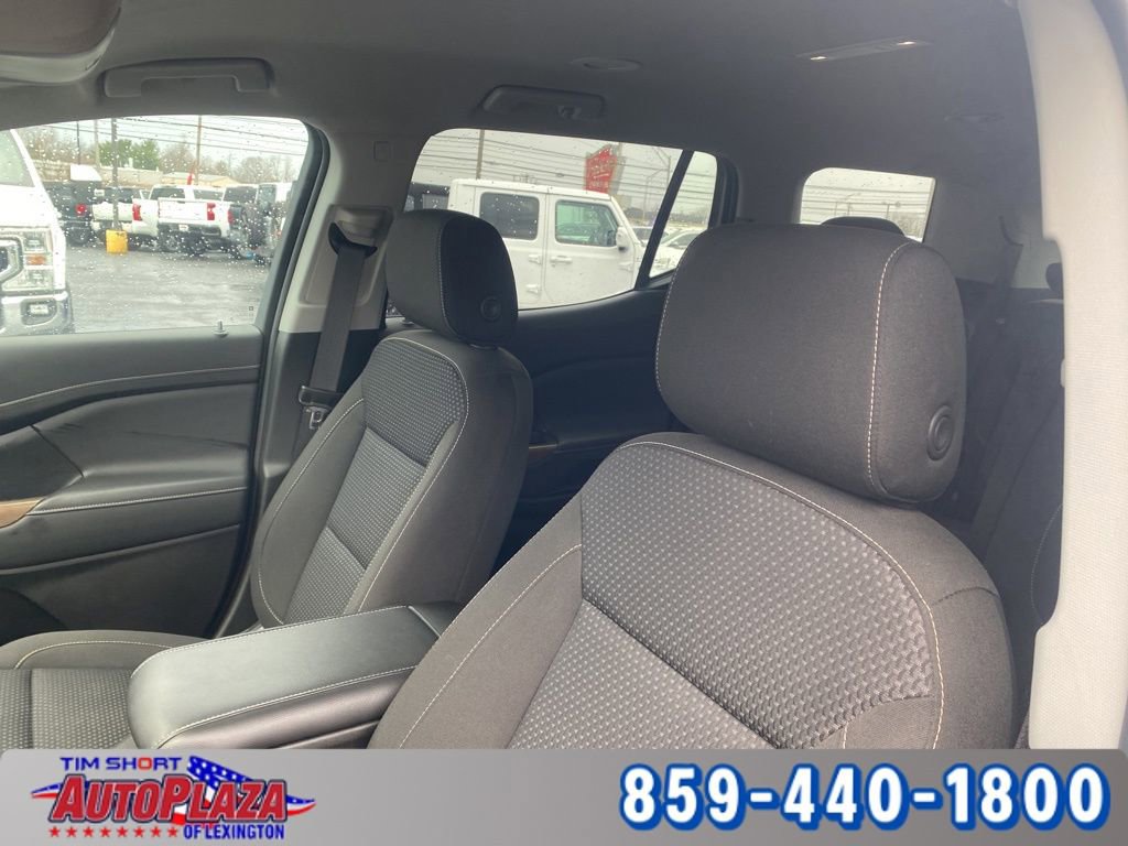 Used 2023 GMC Acadia SLE w/ Driver Convenience Package image 14