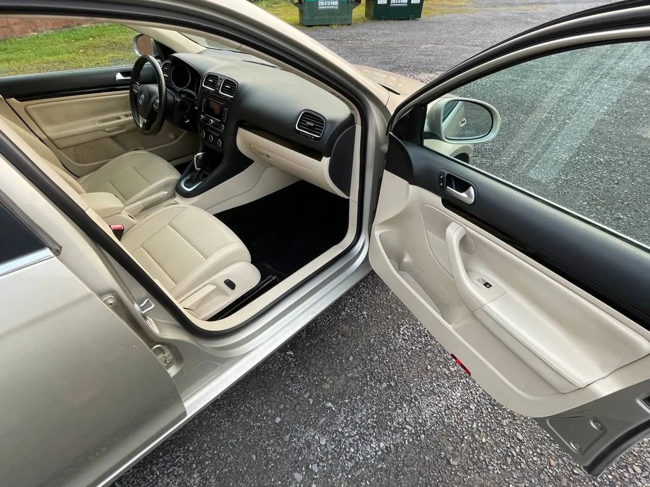 Used 2012 Volkswagen Jetta TDI image 21