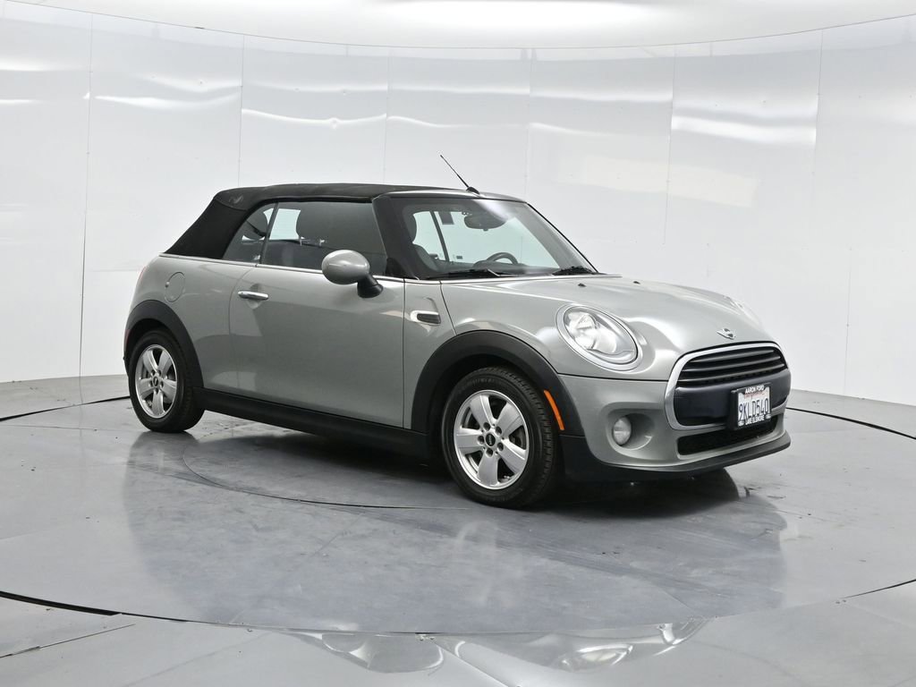 Used 2017 MINI Cooper Convertible image 34