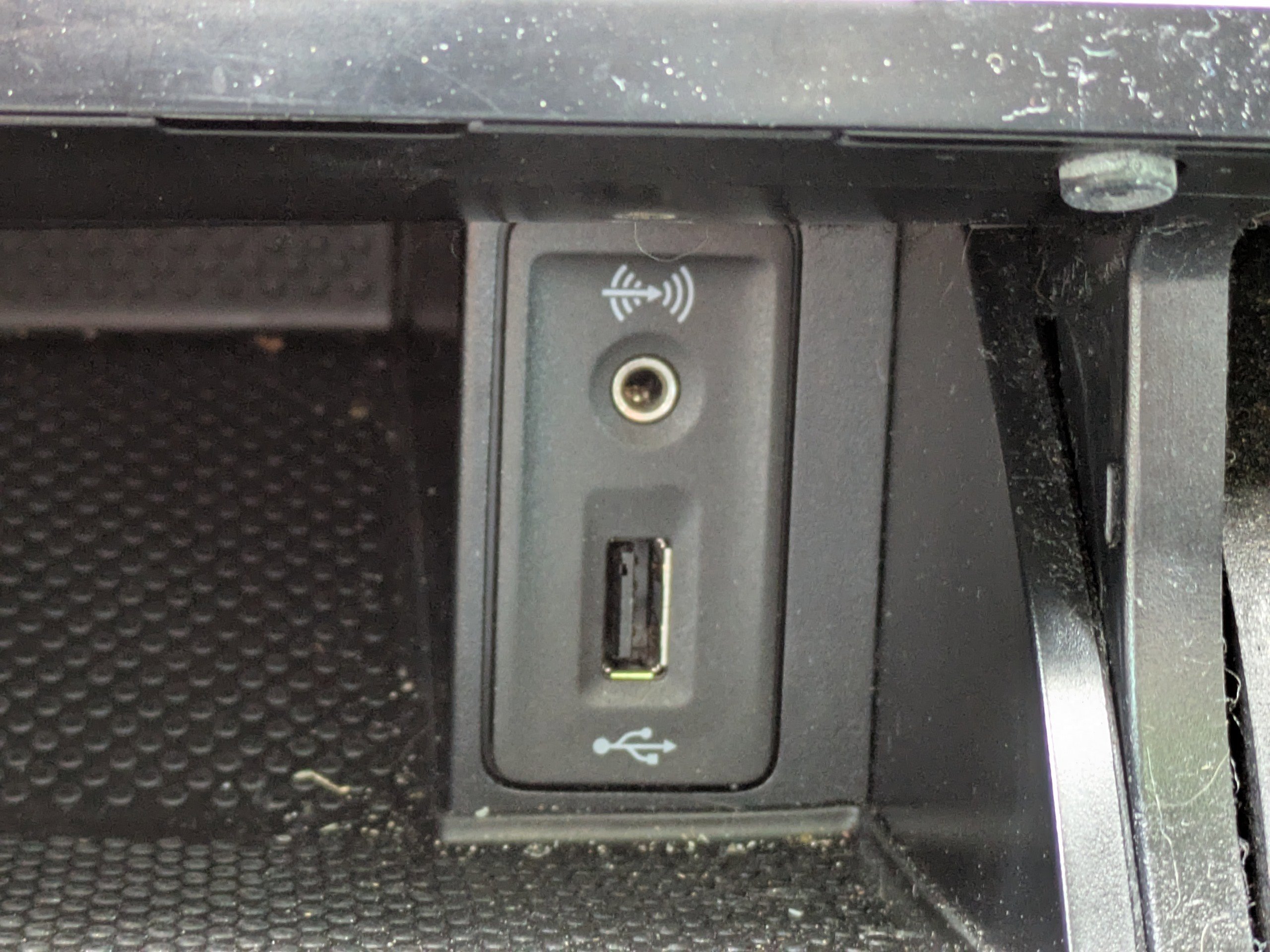 Used 2017 Volkswagen Golf Alltrack SEL image 24