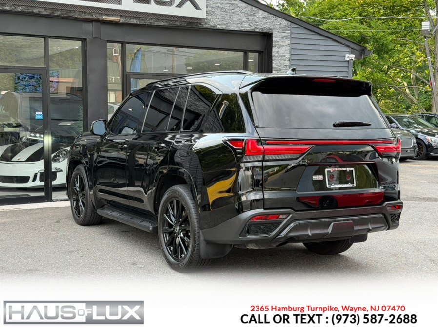 Used 2023 Lexus LX 600 F Sport w/ Accessory Package (Z1) AWD/4WD image 23
