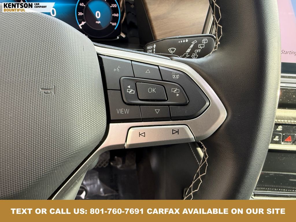 Used 2025 Volkswagen Atlas SE image 18