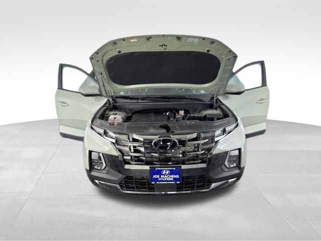 Used 2023 Hyundai Santa Cruz Limited AWD/4WD image 12