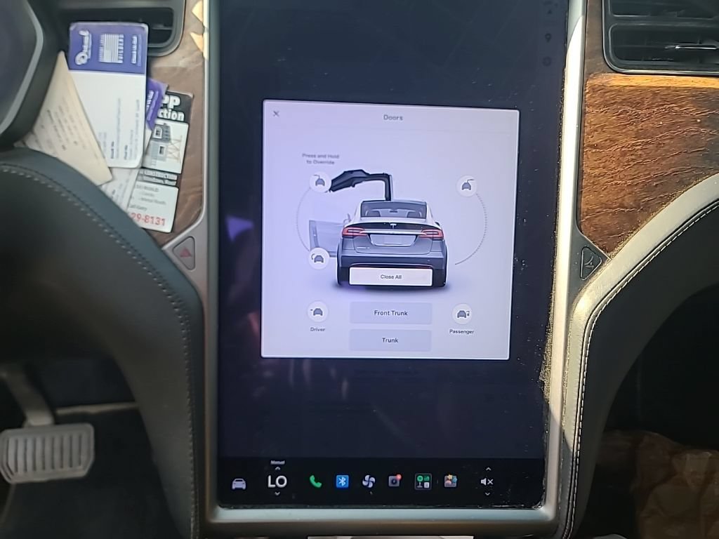 Used 2020 Tesla Model X Long Range AWD/4WD image 11