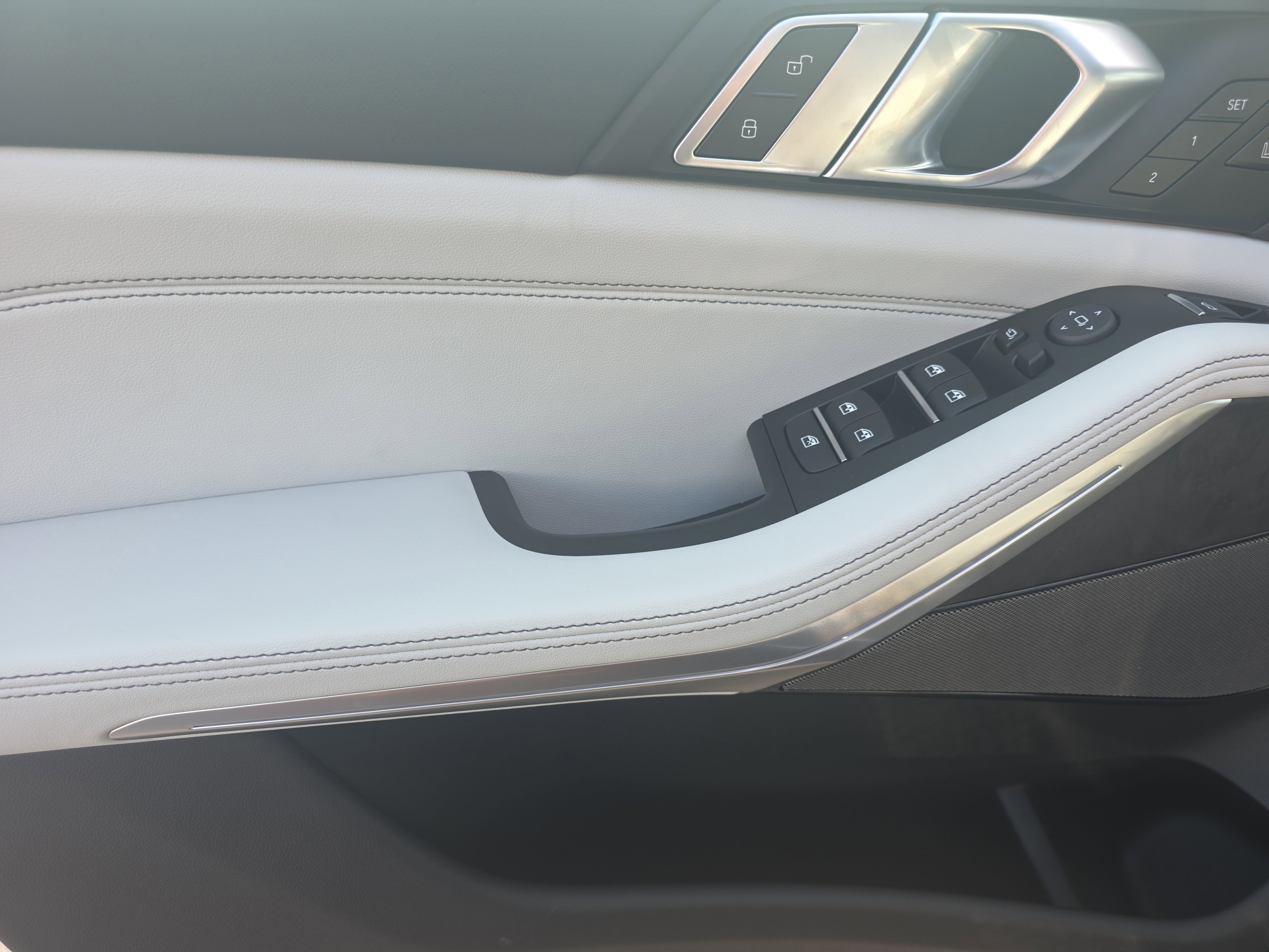 New 2026 BMW X5 sDrive40i w/ Climate Comfort Package image 19