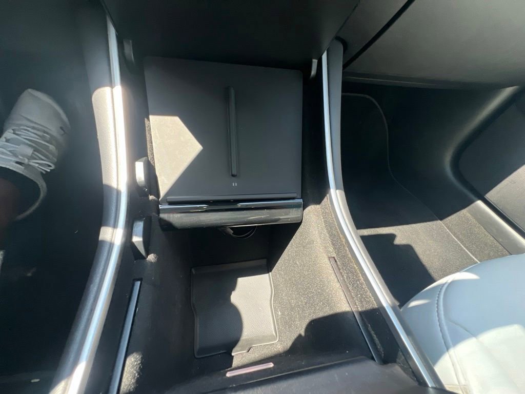 Used 2018 Tesla Model 3 Long Range AWD/4WD image 41