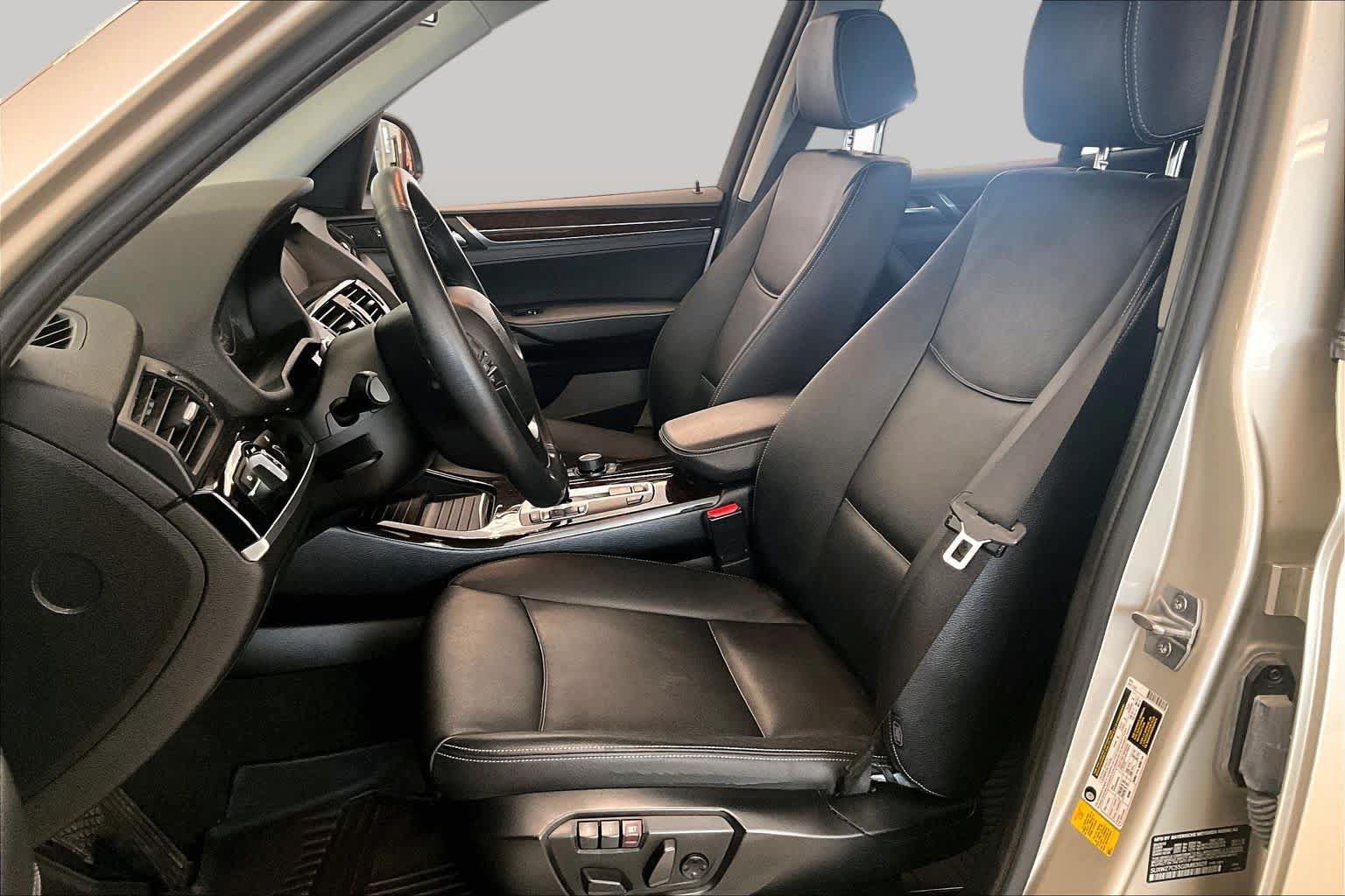 Used 2016 BMW X3 sDrive28i RWD image 7