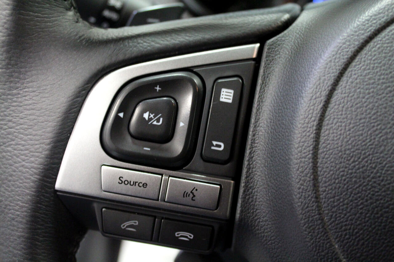 Used 2016 Subaru Legacy 2.5i Limited image 10